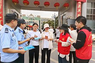 斯波：在防守端我们能做得更好 我们在一对一防守上打得很挣扎